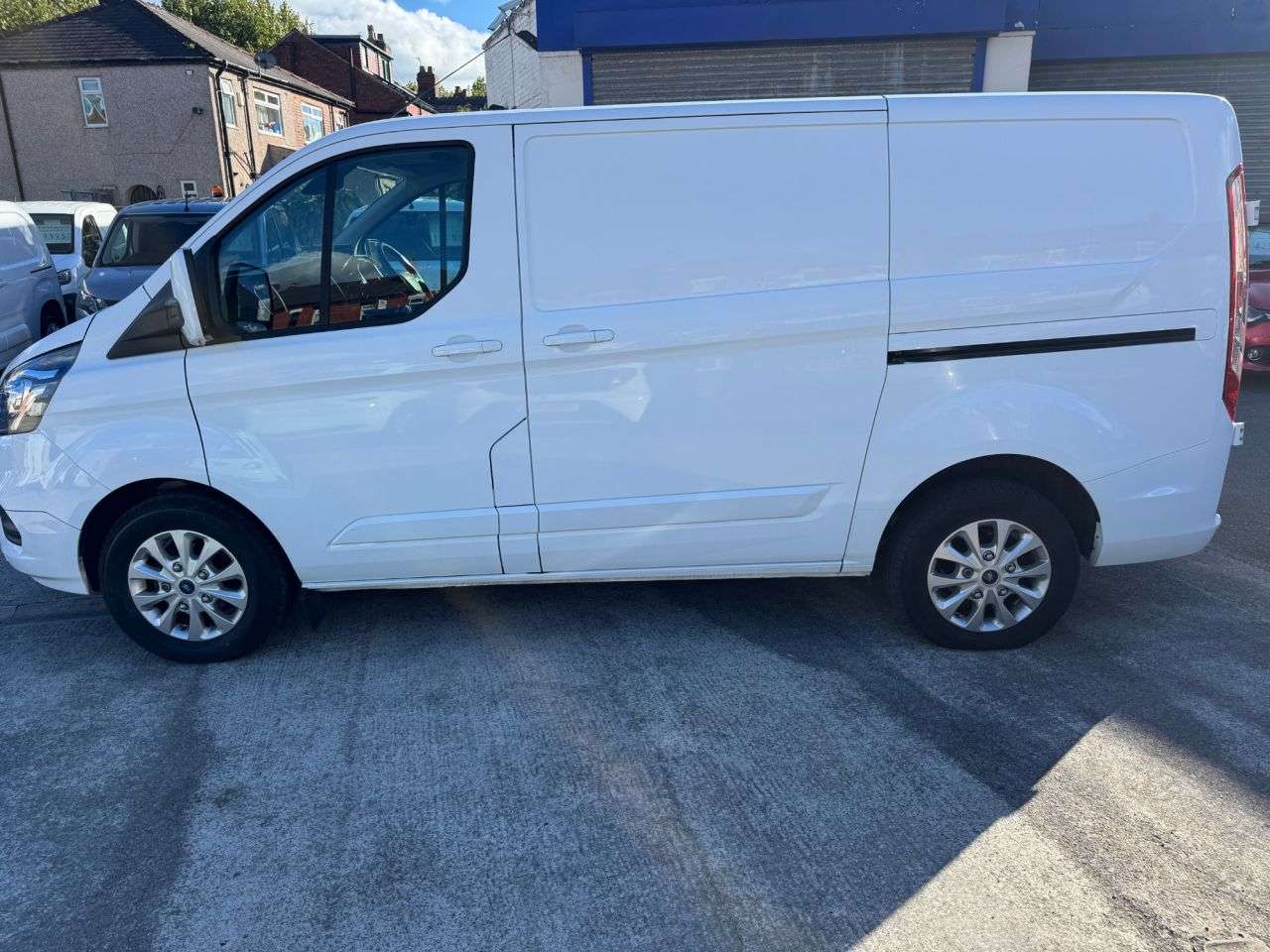 A 2020 FORD TRANSIT CUSTOM 2.0 300 EcoBlue Limited Panel Van 5dr Diesel Manual L1 H1 Euro 6 (s/s) (130 A 2020 FORD TRANSIT CUSTOM 2.0 300 EcoBlue Limited Panel Van 5dr Diesel Manual L1 H1 Euro 6 (s/s) (130