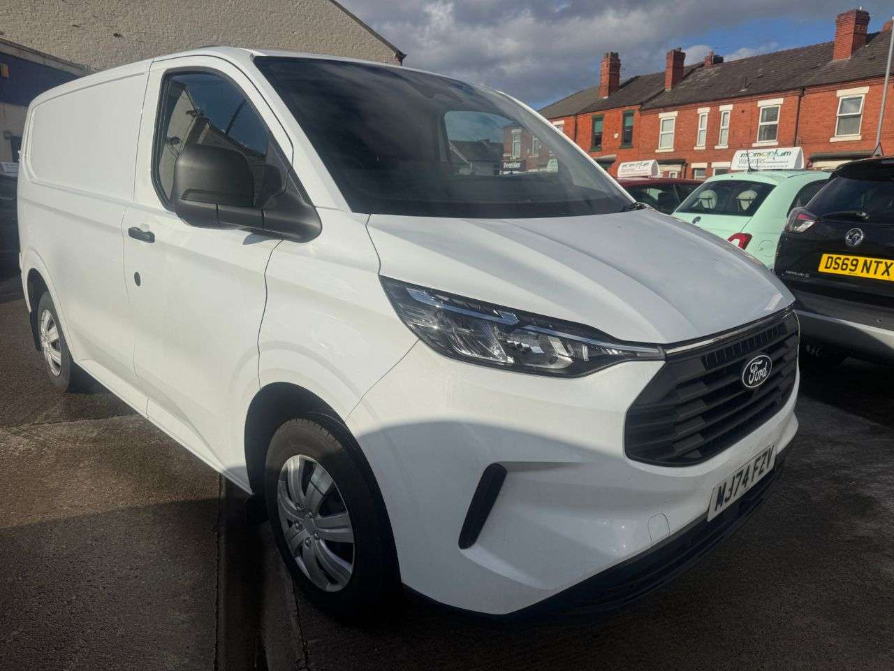 A 2024 FORD TRANSIT CUSTOM 2.0 300 EcoBlue Trend Panel Van 5dr Diesel Auto L1 H1 Euro 6 (s/s) (136 ps) A 2024 FORD TRANSIT CUSTOM 2.0 300 EcoBlue Trend Panel Van 5dr Diesel Auto L1 H1 Euro 6 (s/s) (136 ps)