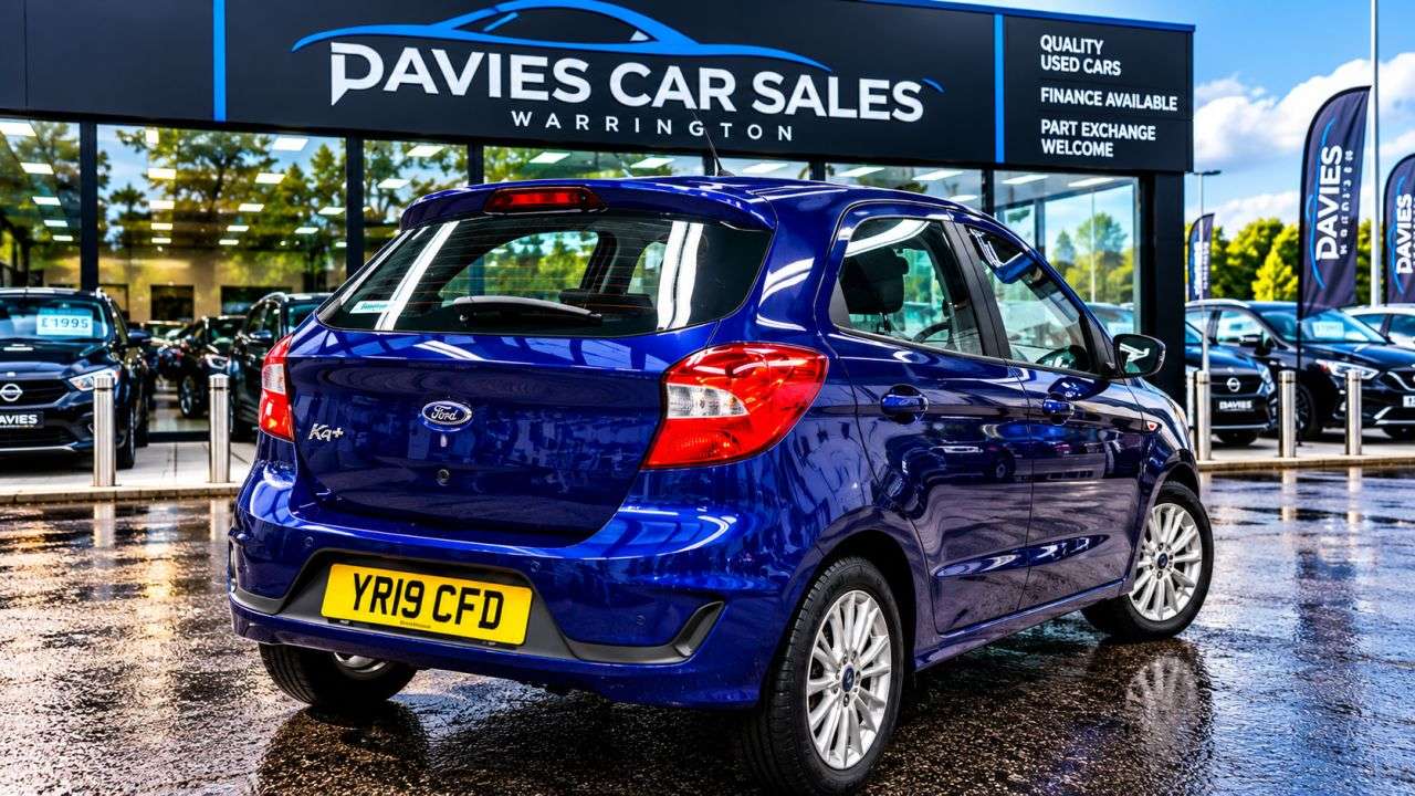 A 2019 FORD KA+ 1.2 Ti-VCT Zetec Hatchback 5dr Petrol Manual Euro 6 (s/s) (85 ps) A 2019 FORD KA+ 1.2 Ti-VCT Zetec Hatchback 5dr Petrol Manual Euro 6 (s/s) (85 ps)