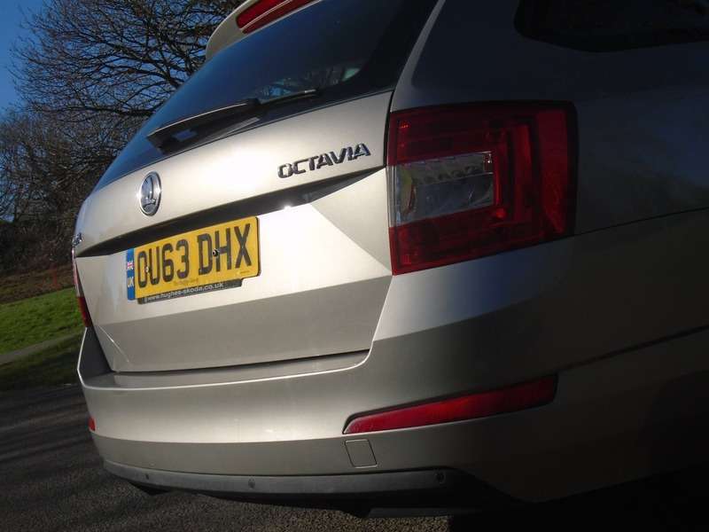 2013 SKODA OCTAVIA 2013 SKODA OCTAVIA