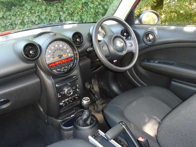 2015 MINI COUNTRYMAN 2015 MINI COUNTRYMAN