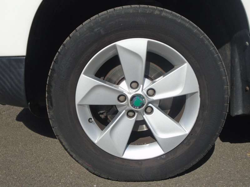 2012 SKODA YETI 2012 SKODA YETI