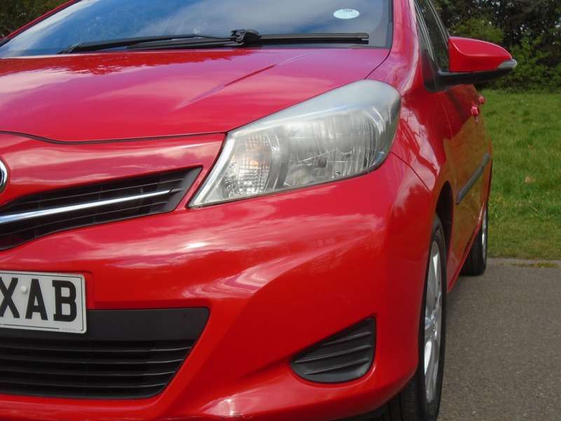 2012 TOYOTA YARIS 2012 TOYOTA YARIS