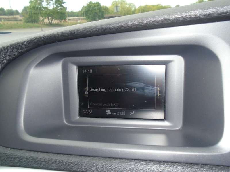 2014 VOLVO V40 2014 VOLVO V40