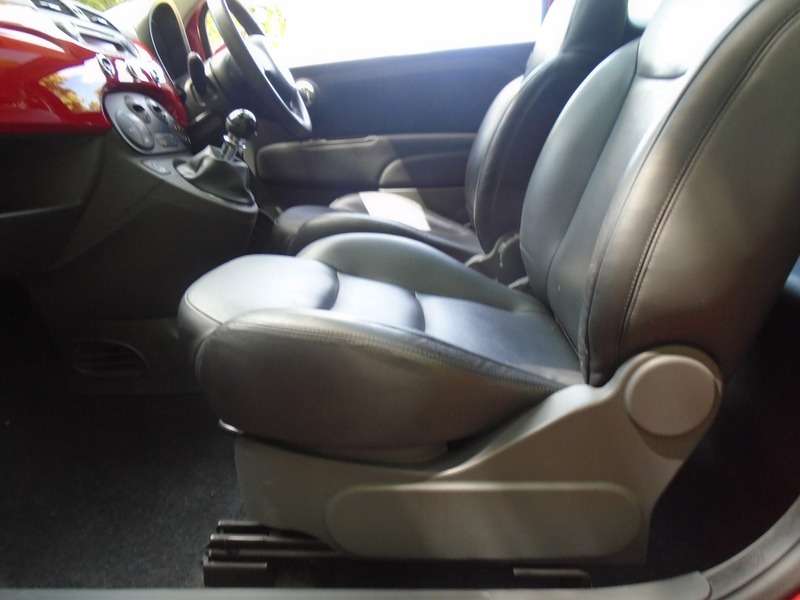 2012 FIAT 500 2012 FIAT 500