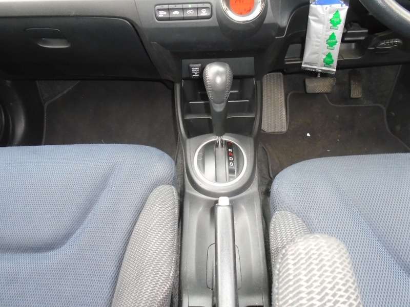 2013 HONDA JAZZ 2013 HONDA JAZZ