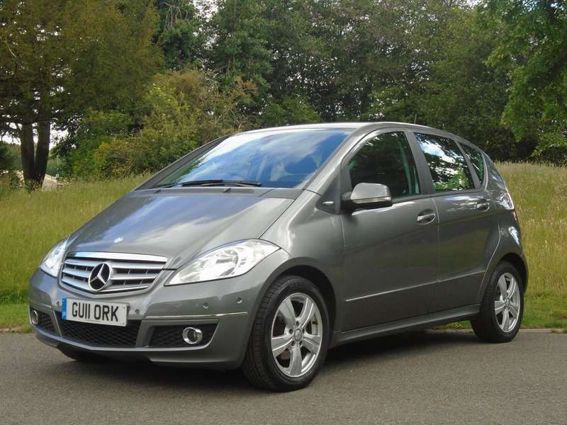 A 2011 MERCEDES A CLASS A160 AVANTGARDE SE A 2011 MERCEDES A CLASS A160 AVANTGARDE SE