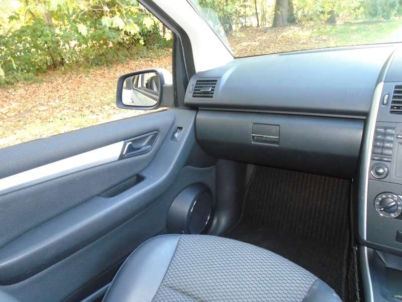 2011 MERCEDES A CLASS 2011 MERCEDES A CLASS