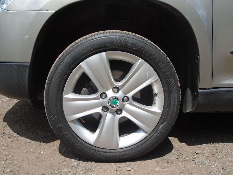 2012 SKODA YETI 2012 SKODA YETI