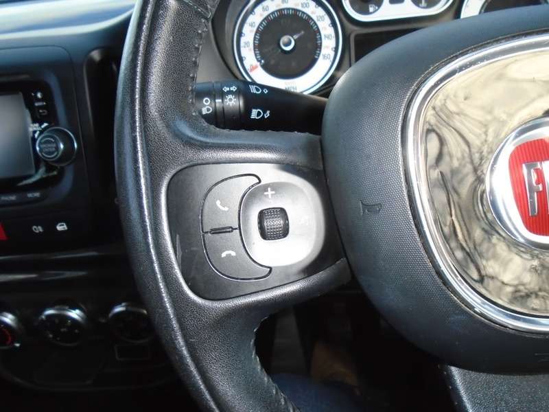 2015 FIAT 500L 2015 FIAT 500L