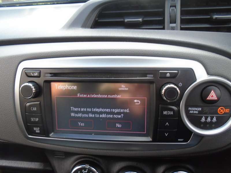 2012 TOYOTA YARIS 2012 TOYOTA YARIS