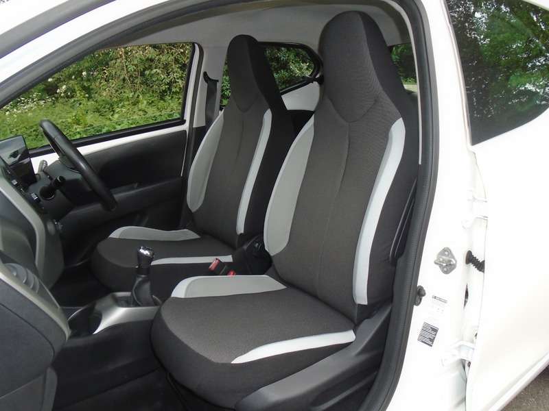 2016 TOYOTA AYGO 2016 TOYOTA AYGO