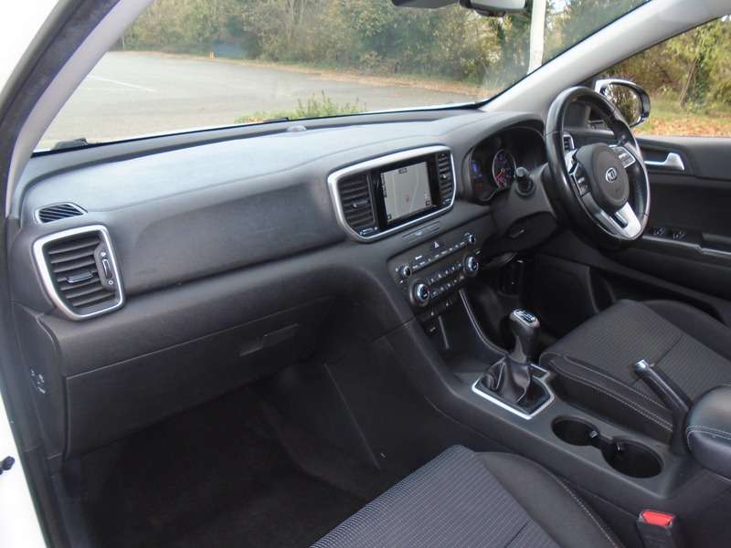 2019 KIA SPORTAGE 2019 KIA SPORTAGE