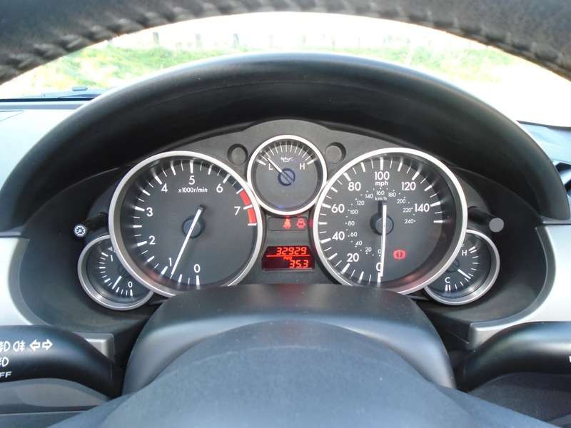 2011 MAZDA MX-5 2011 MAZDA MX-5