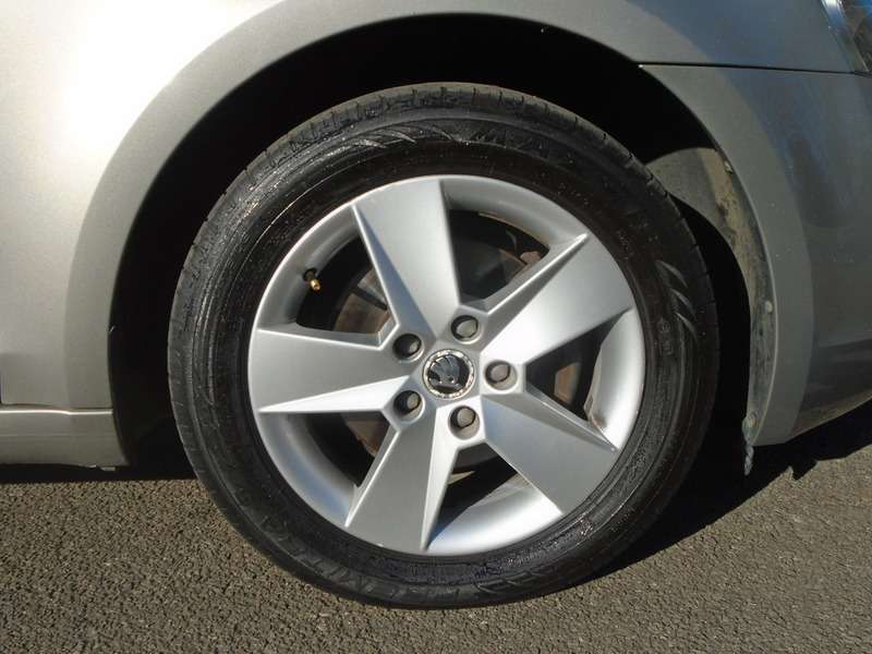 2013 SKODA OCTAVIA 2013 SKODA OCTAVIA