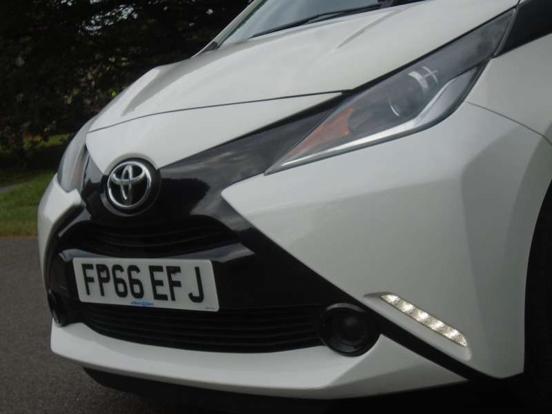 2016 TOYOTA AYGO 2016 TOYOTA AYGO