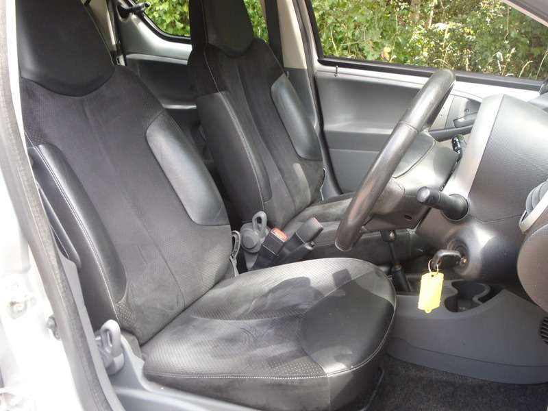 2012 TOYOTA AYGO 2012 TOYOTA AYGO