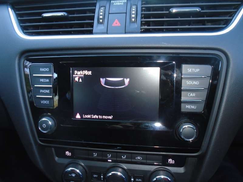 2013 SKODA OCTAVIA 2013 SKODA OCTAVIA