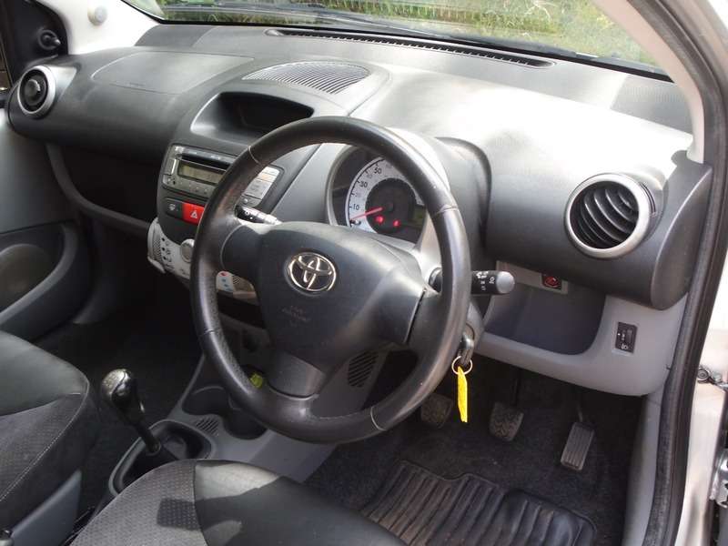 2012 TOYOTA AYGO 2012 TOYOTA AYGO