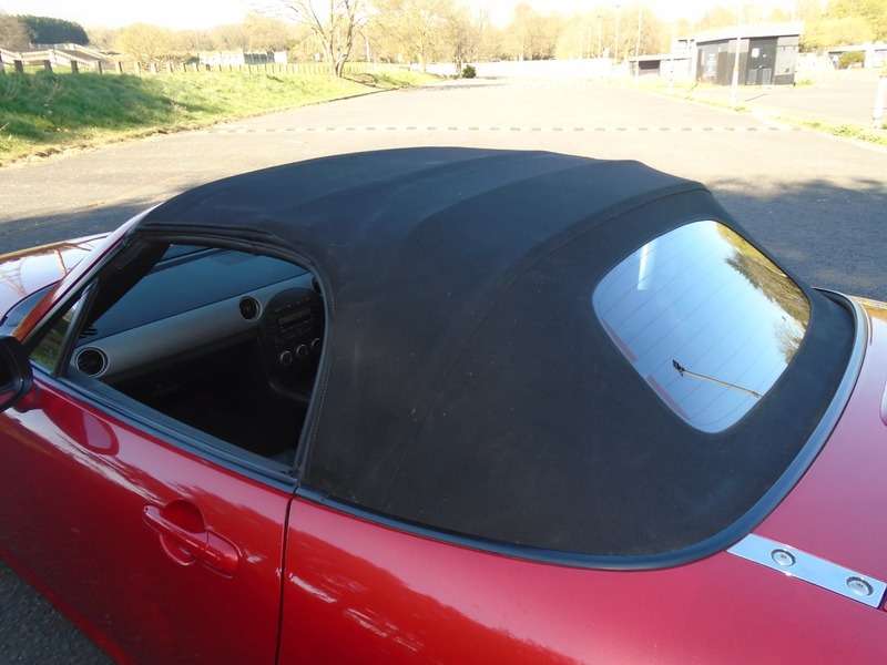 2011 MAZDA MX-5 2011 MAZDA MX-5