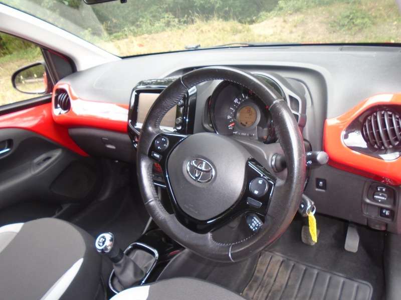 2018 TOYOTA AYGO 2018 TOYOTA AYGO