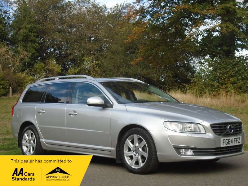 A 2014 VOLVO V70 D4 SE LUX A 2014 VOLVO V70 D4 SE LUX