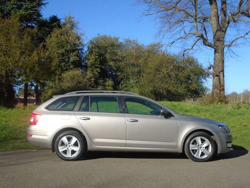 2013 SKODA OCTAVIA 2013 SKODA OCTAVIA