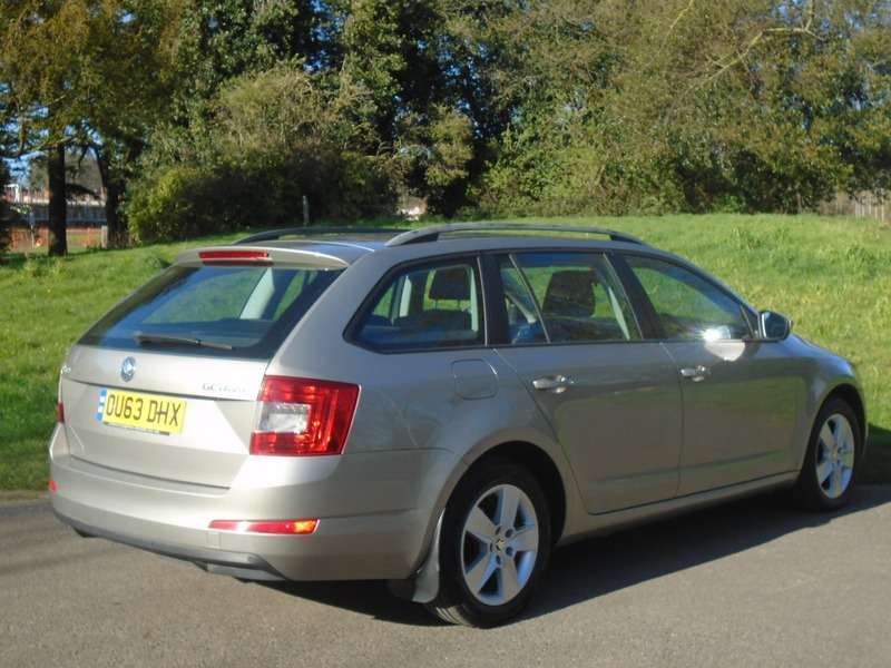 2013 SKODA OCTAVIA 2013 SKODA OCTAVIA