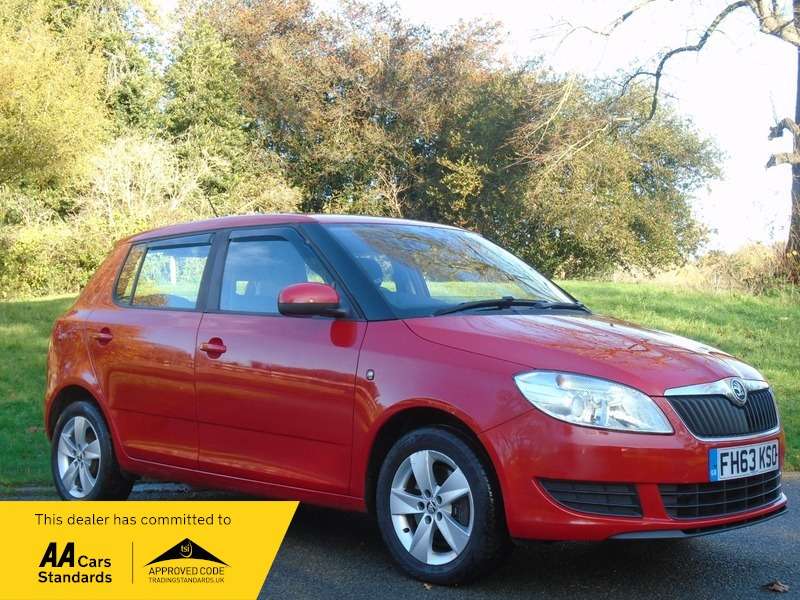 A 2014 SKODA FABIA SE TSI DSG A 2014 SKODA FABIA SE TSI DSG