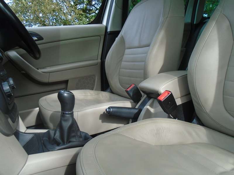 2014 SKODA YETI 2014 SKODA YETI