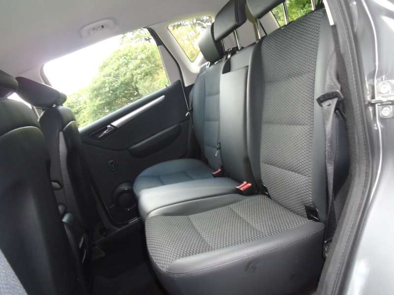 2011 MERCEDES A CLASS 2011 MERCEDES A CLASS