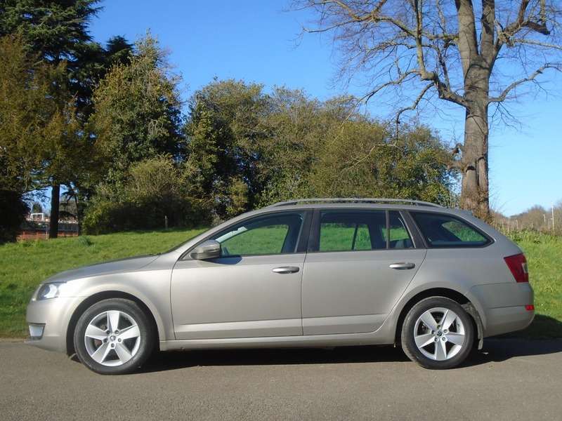 2013 SKODA OCTAVIA 2013 SKODA OCTAVIA