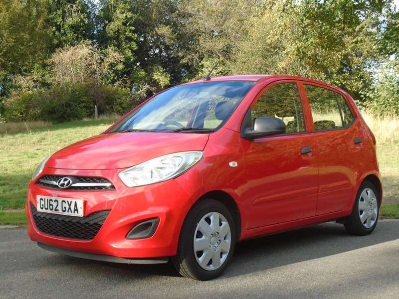 A 2012 HYUNDAI I10 CLASSIC A 2012 HYUNDAI I10 CLASSIC