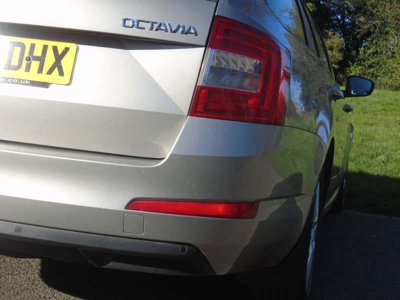 2013 SKODA OCTAVIA 2013 SKODA OCTAVIA