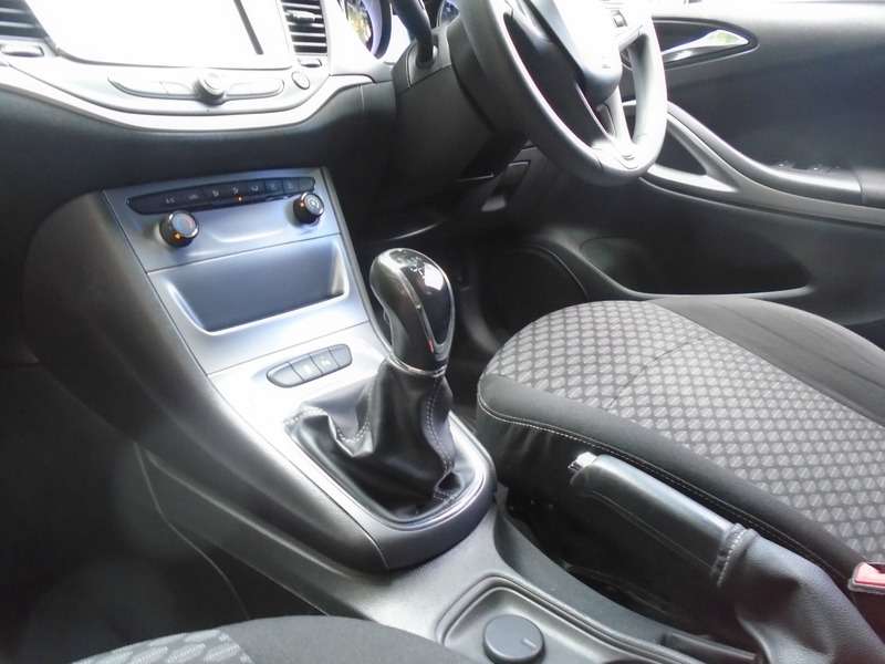 2017 VAUXHALL ASTRA 2017 VAUXHALL ASTRA