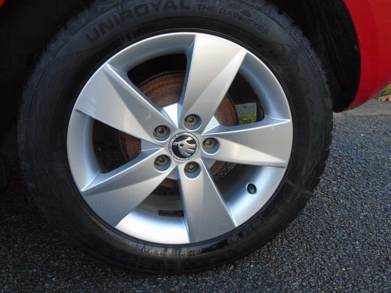 2014 SKODA FABIA 2014 SKODA FABIA