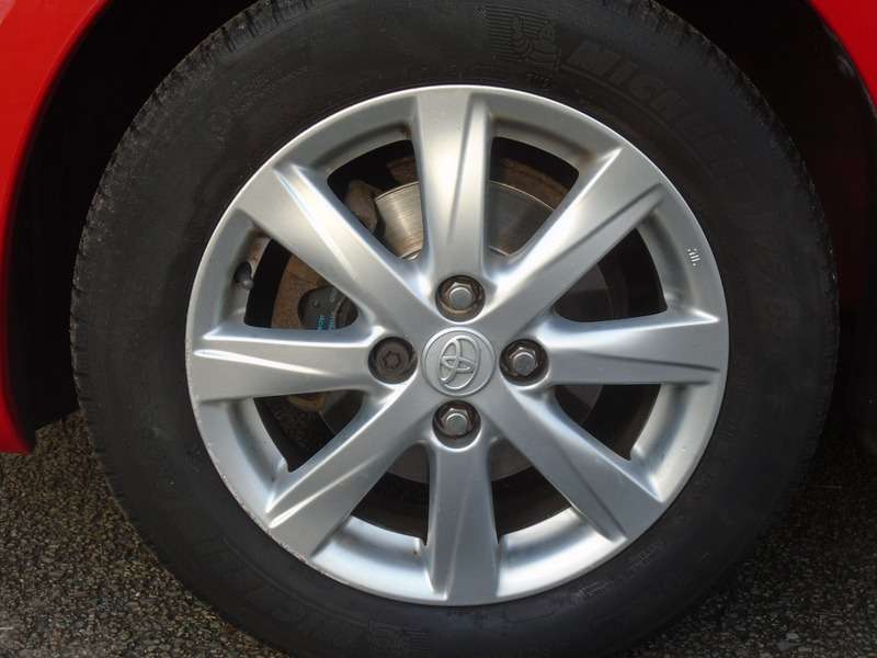 2013 TOYOTA YARIS 2013 TOYOTA YARIS