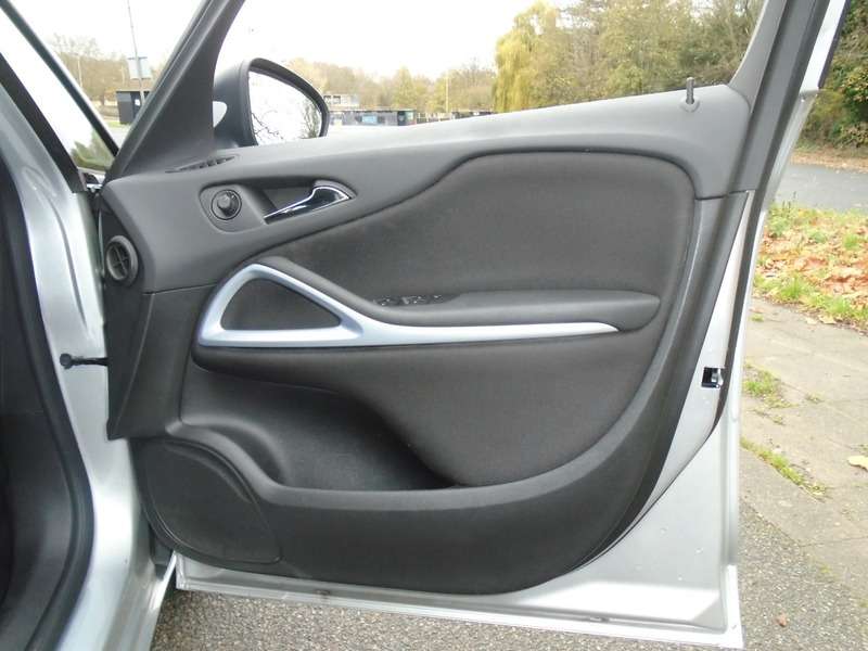 2016 VAUXHALL ZAFIRA 2016 VAUXHALL ZAFIRA