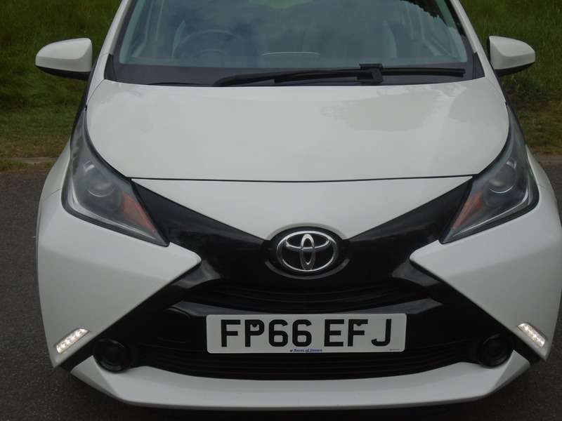 2016 TOYOTA AYGO 2016 TOYOTA AYGO