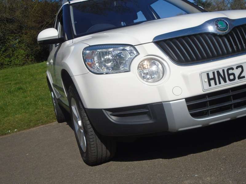 2012 SKODA YETI 2012 SKODA YETI