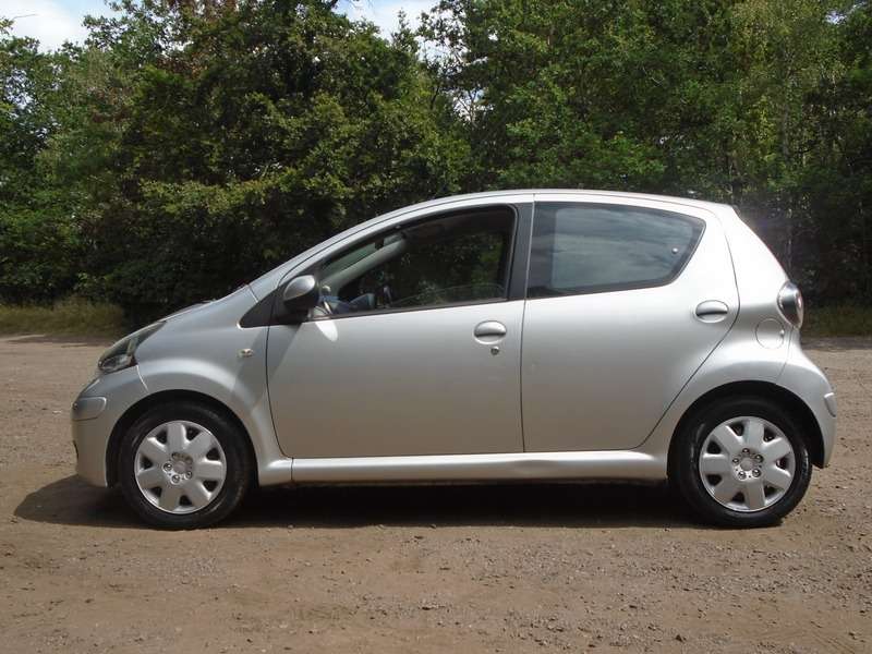 2012 TOYOTA AYGO 2012 TOYOTA AYGO