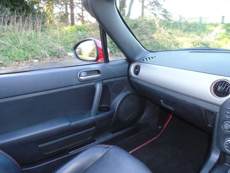 2011 MAZDA MX-5 2011 MAZDA MX-5