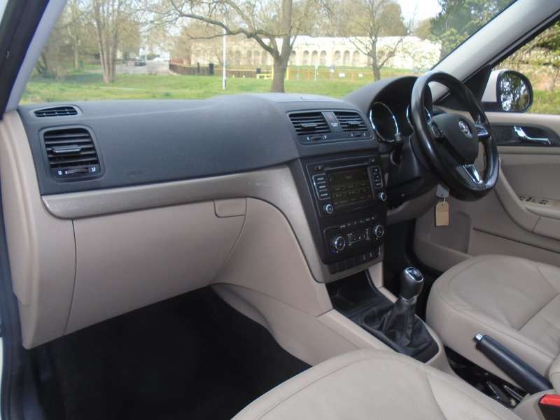 2014 SKODA YETI 2014 SKODA YETI