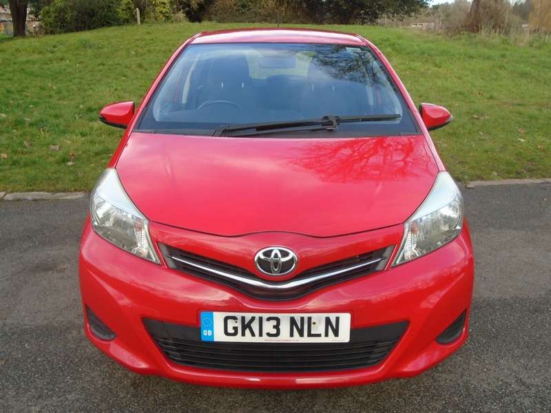 2013 TOYOTA YARIS 2013 TOYOTA YARIS