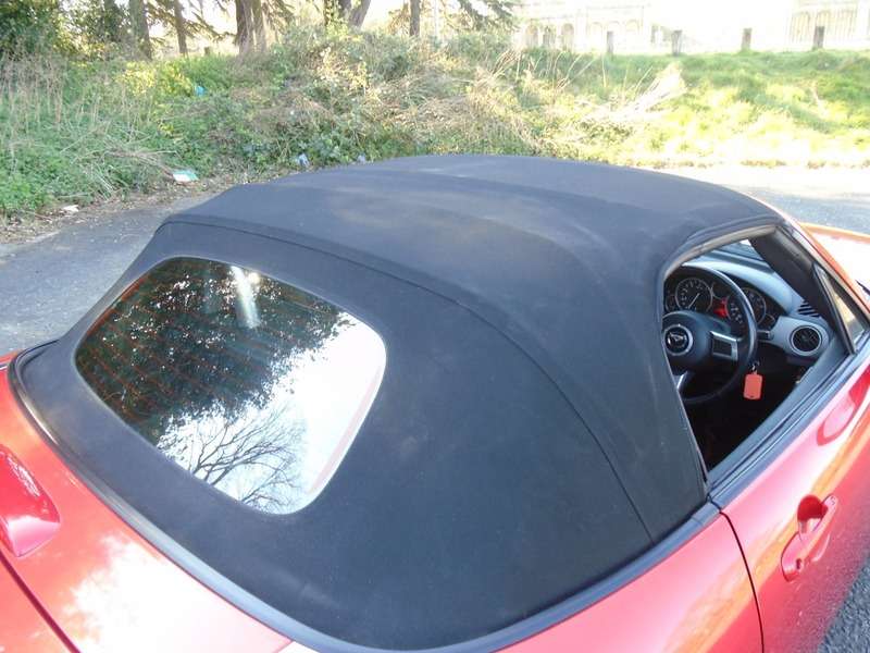 2011 MAZDA MX-5 2011 MAZDA MX-5