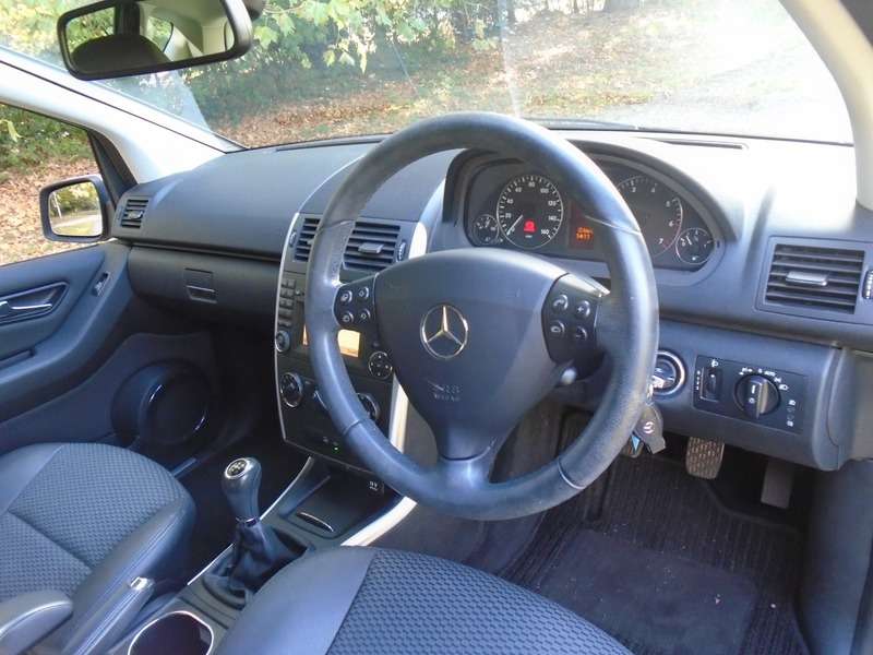 2011 MERCEDES A CLASS 2011 MERCEDES A CLASS