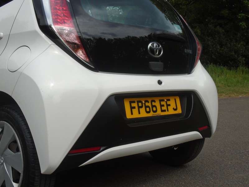 2016 TOYOTA AYGO 2016 TOYOTA AYGO