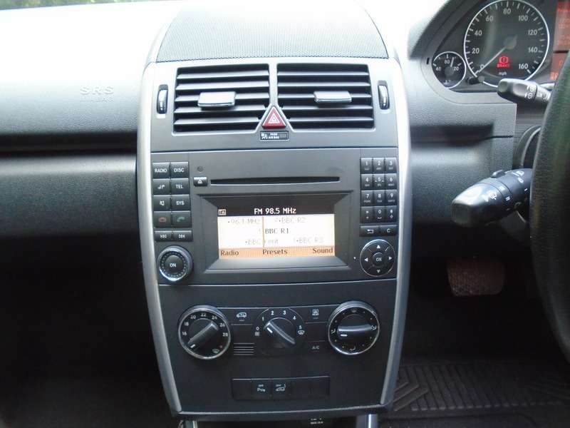 2011 MERCEDES A CLASS 2011 MERCEDES A CLASS