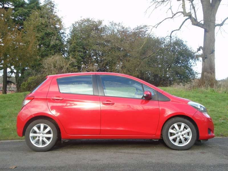 2013 TOYOTA YARIS 2013 TOYOTA YARIS