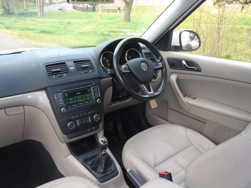 2014 SKODA YETI 2014 SKODA YETI